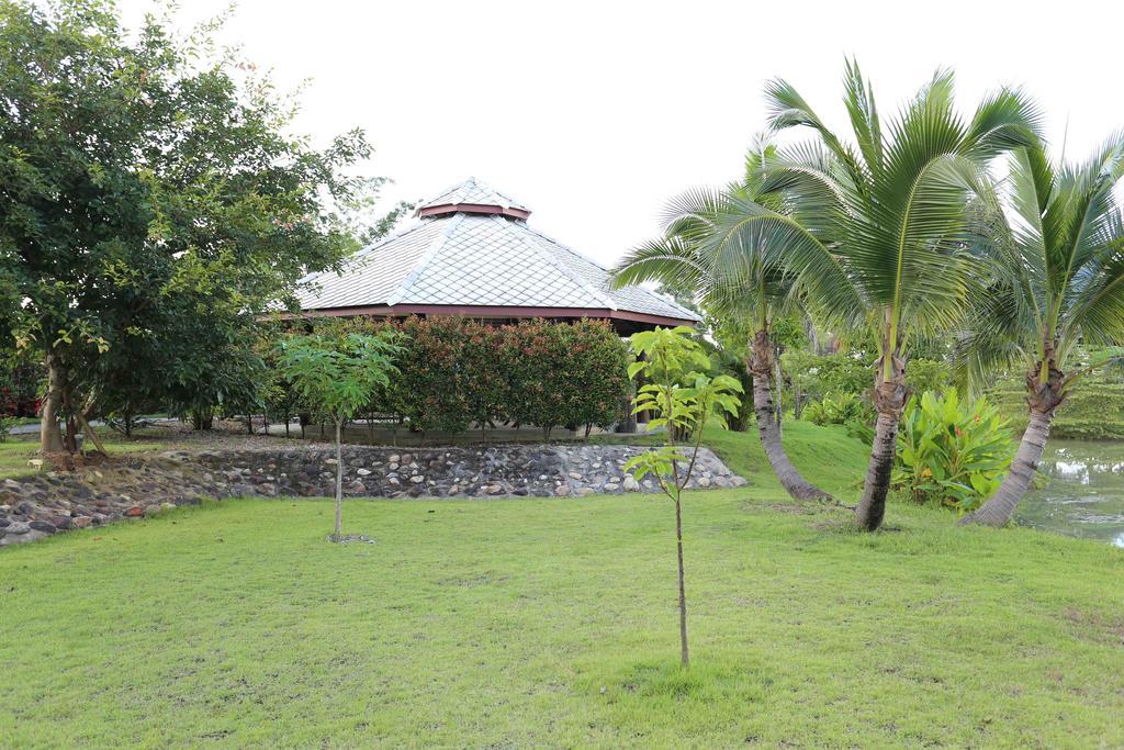 Hotel Chiang Dao Privacy à Ban Muang Ngai Extérieur photo